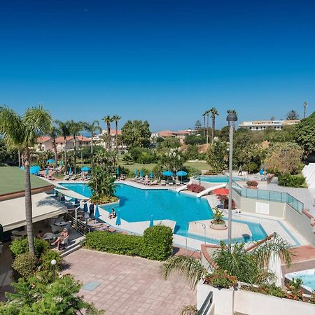 Acacia Marina Hotel Marina di Ragusa Buitenkant foto
