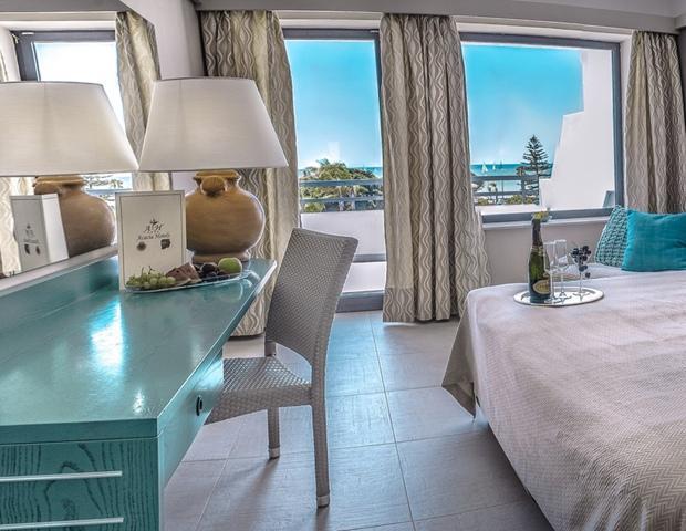 Acacia Marina Hotel Marina di Ragusa Buitenkant foto