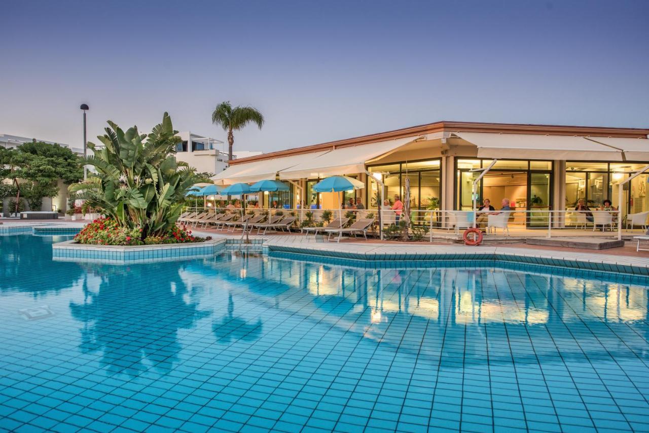 Acacia Marina Hotel Marina di Ragusa Faciliteiten foto